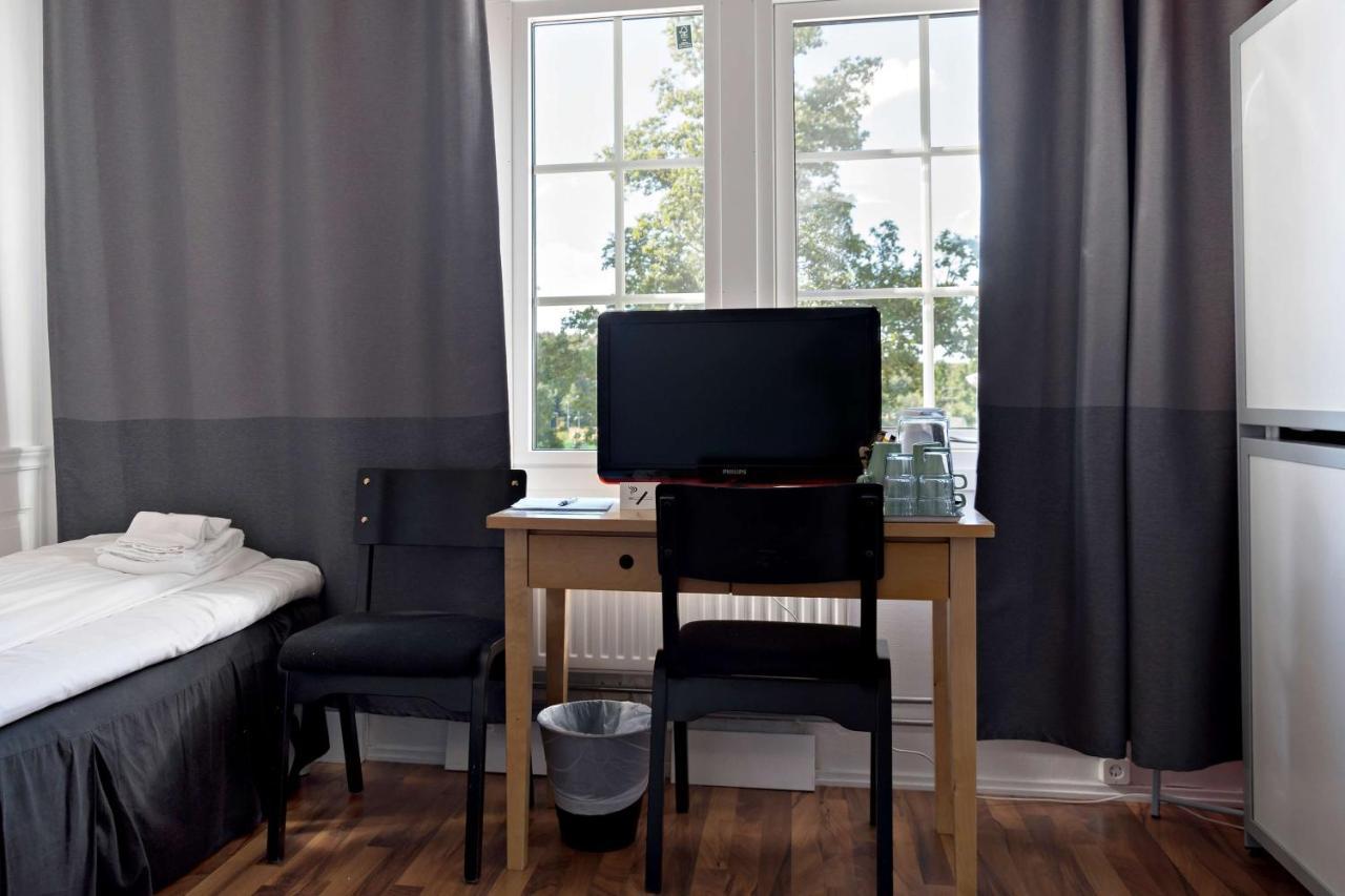 Sure Hotel By Best Western Vilsta Sporthotell Eskilstuna Kültér fotó